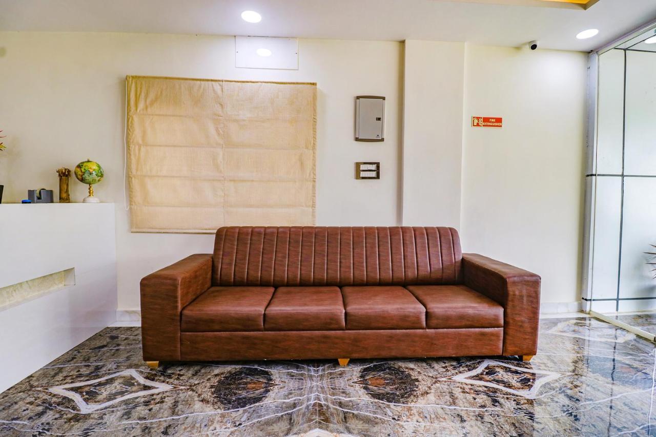 Yelahanka Fabhotel Sa-Vista Inn מראה חיצוני תמונה